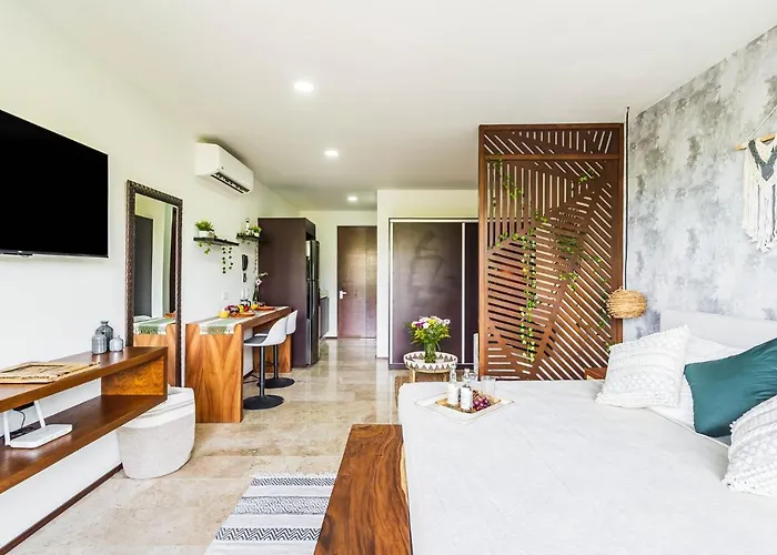 At Menesse Tulum